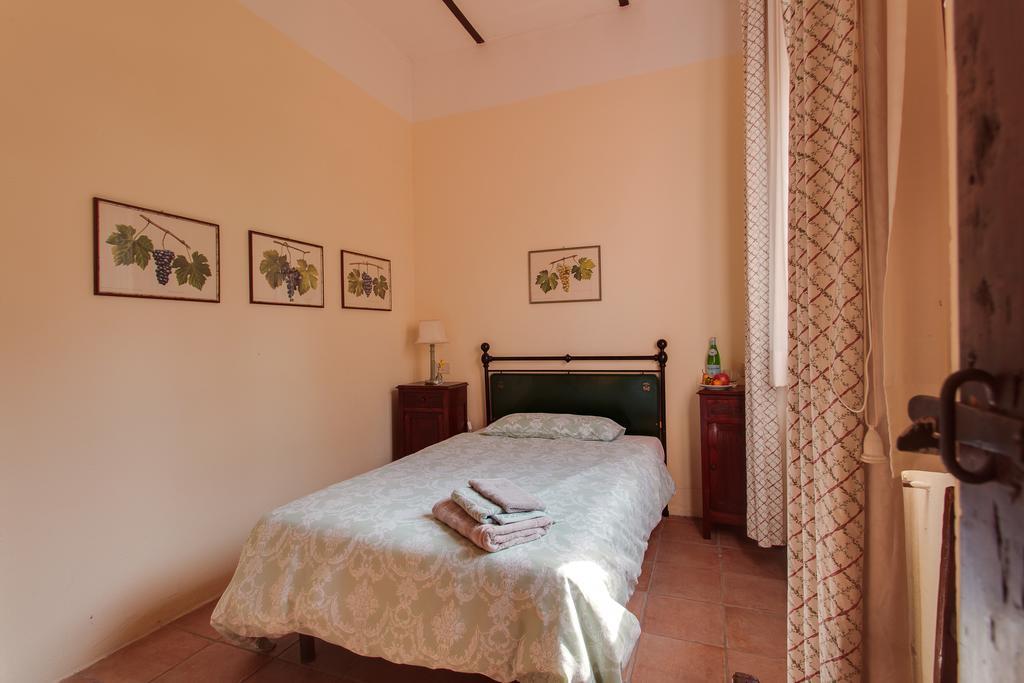 Agriturismo Il Pettirosso Guest House Forli Exterior photo