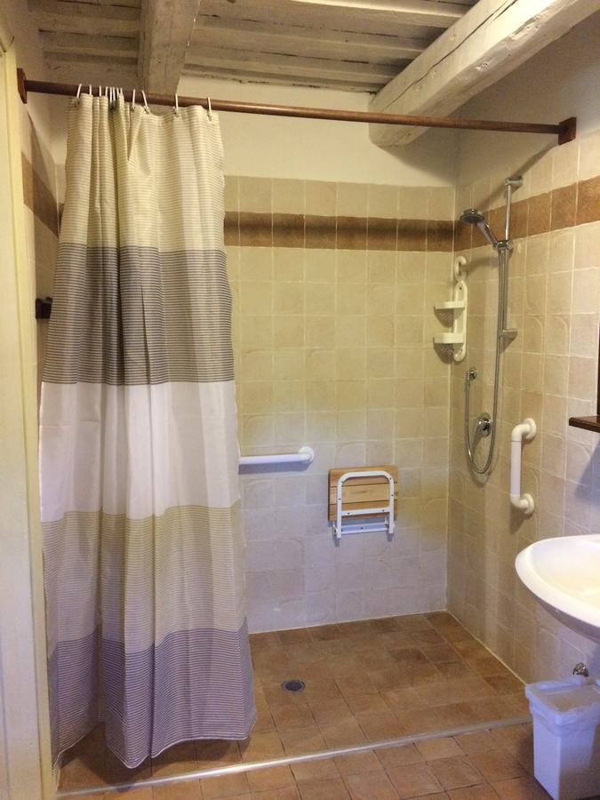 Agriturismo Il Pettirosso Guest House Forli Exterior photo